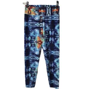 Liquido Abstract Pattern Athletic Legging Medium